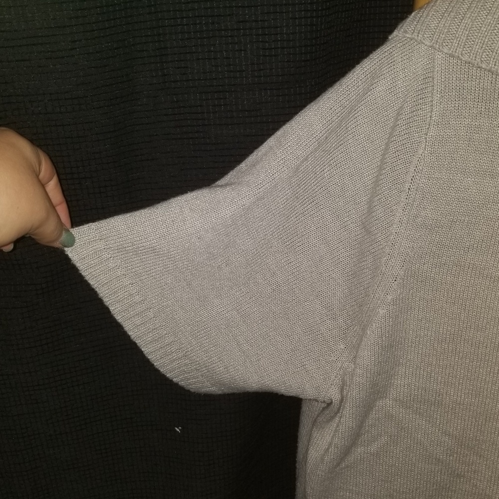 Sweater - Picture 4 of 5